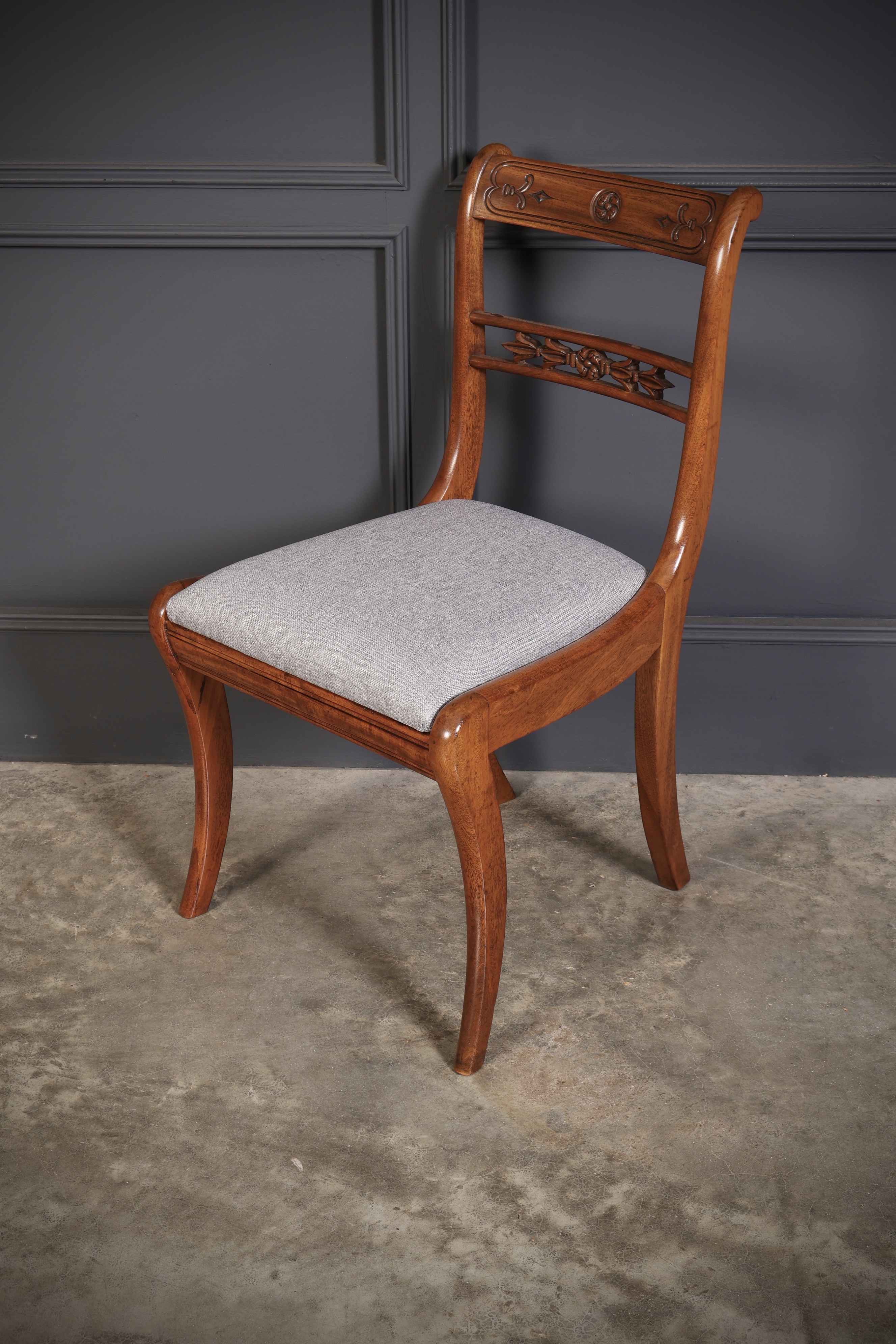 Set of 14 Regency Mahogany Bar Back Dining Chairs Antique dining chairs Antique Chairs 12